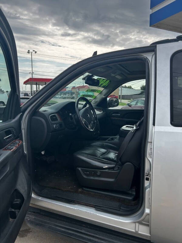 2010 GMC Yukon XL SLT