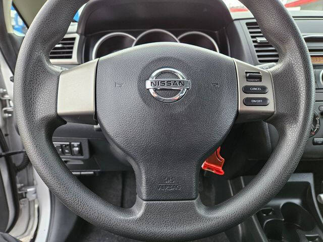 2012 Nissan Versa 1.8 S