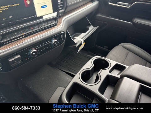 2026 GMC Sierra 1500 Elevation Standard