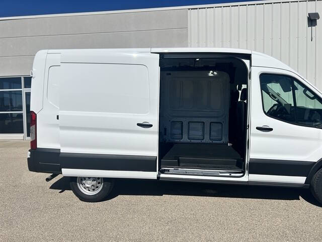 2026 Ford Transit 250