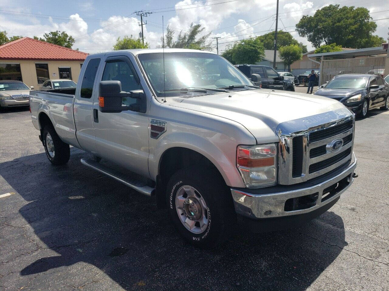 2010 FORD F-250 Pickup - $15,995