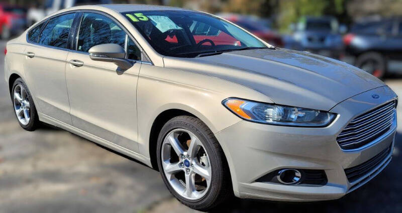 2015 Ford Fusion SE