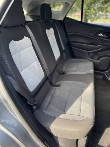 2025 Chevrolet Trax LS