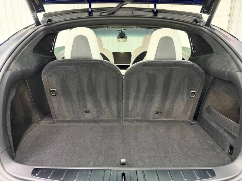 2023 Tesla Model X Plaid