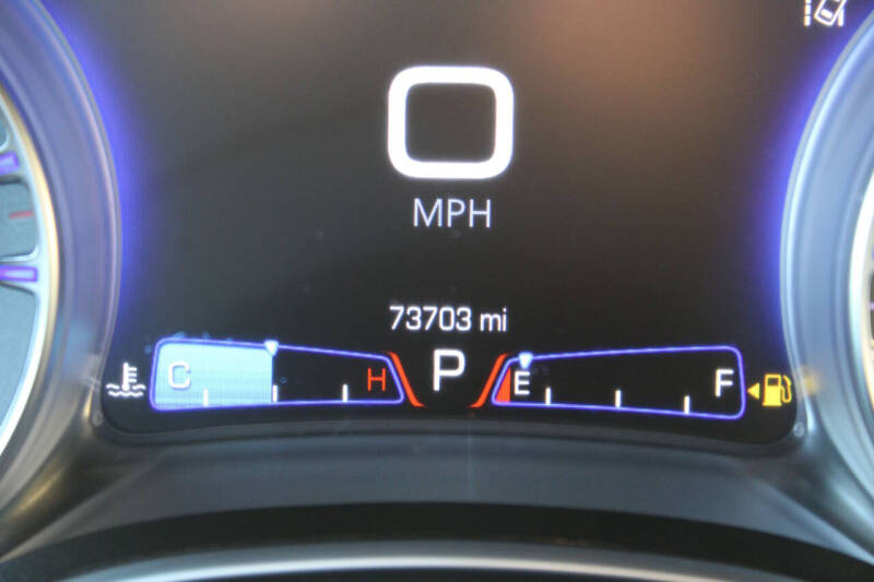 2017 Chrysler 300 C Platinum