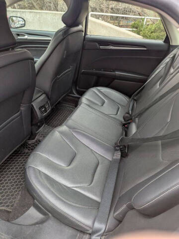 2019 Ford Fusion Hybrid Titanium