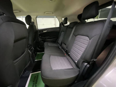 2019 Ford Edge SE
