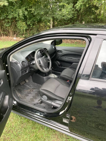 2022 Mitsubishi Mirage LE