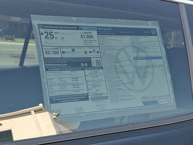 2025 Volkswagen Tiguan SE 4Motion