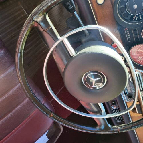 1970 Mercedes-Benz 280-Class