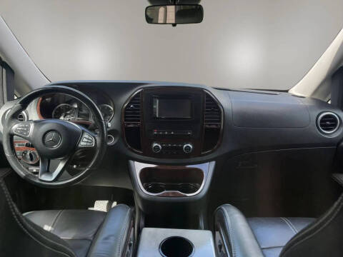 2017 Mercedes-Benz Metris