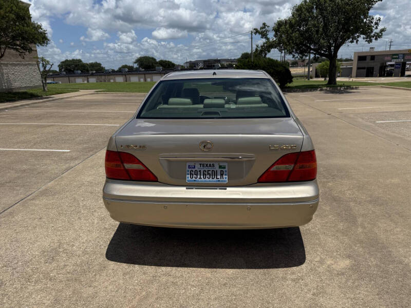 2001 Lexus LS 430