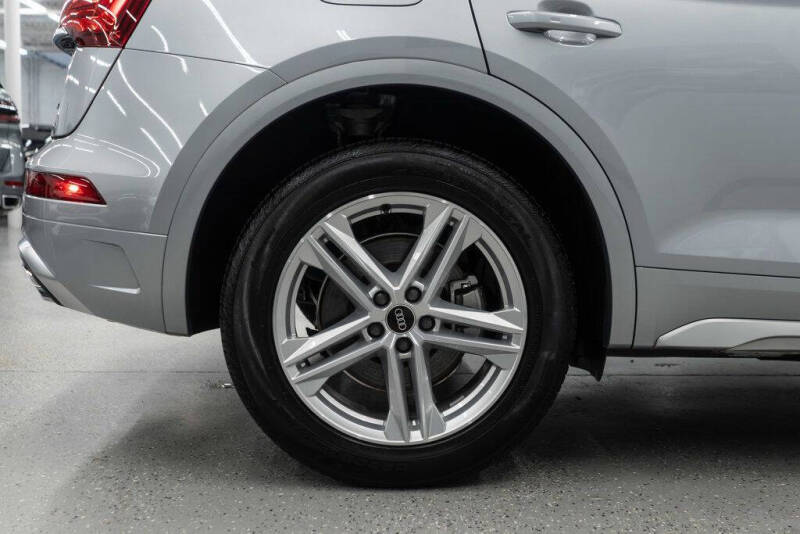 2024 Audi Q5 e quattro S line Premium 55 TFSI