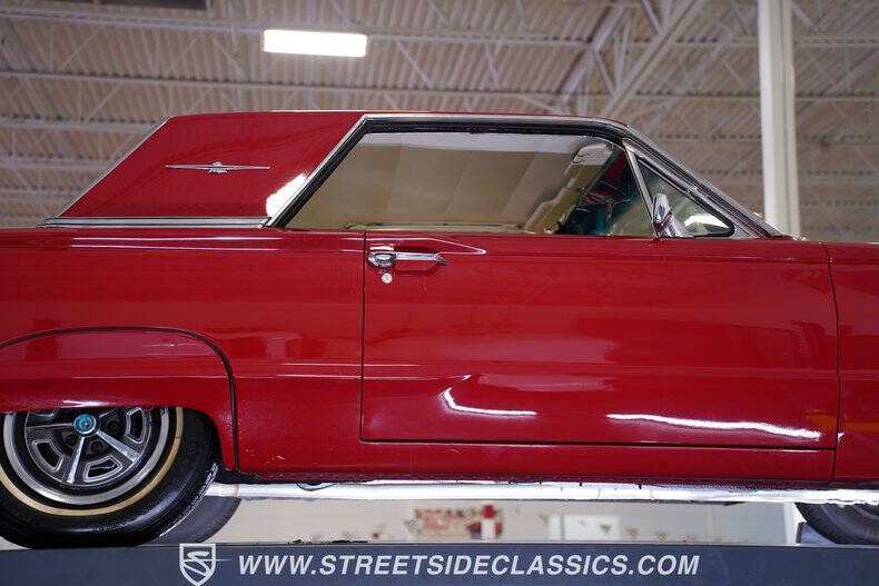 1966 Ford Thunderbird