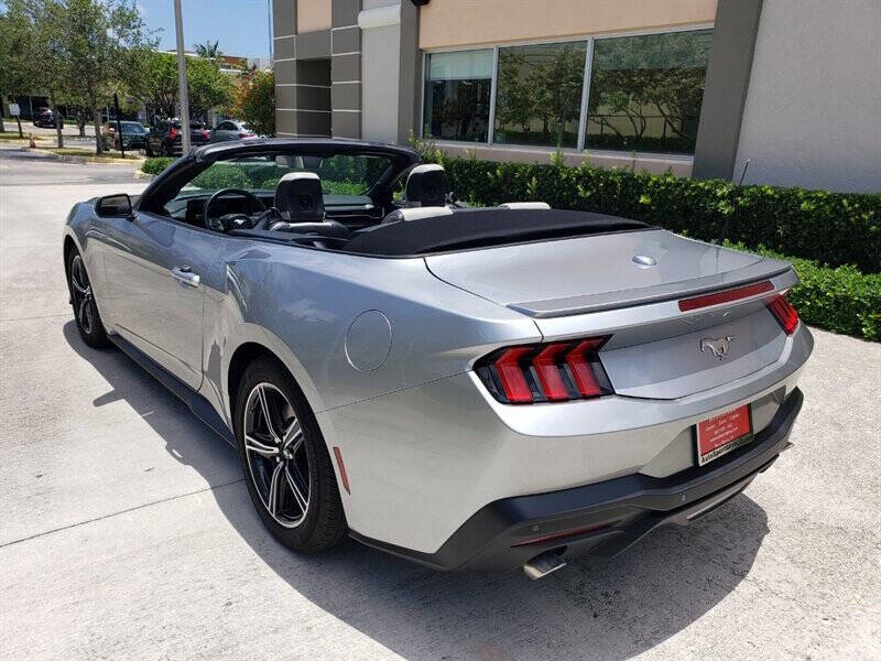 2024 Ford Mustang 15