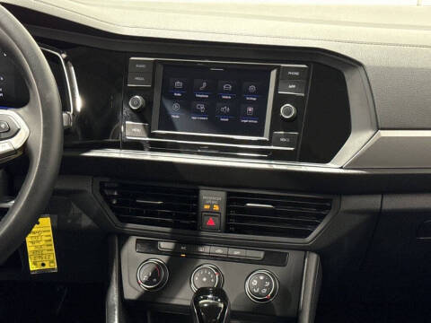 2024 Volkswagen Jetta S