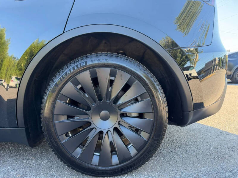2022 Tesla Model Y Long Range