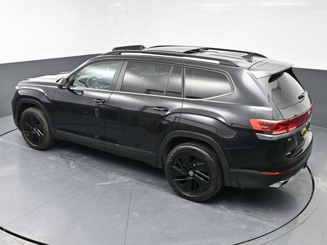 2024 Volkswagen Atlas SE