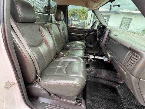 2005 GMC Sierra 3500