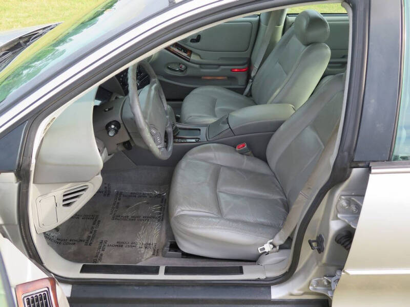 1999 Oldsmobile Aurora