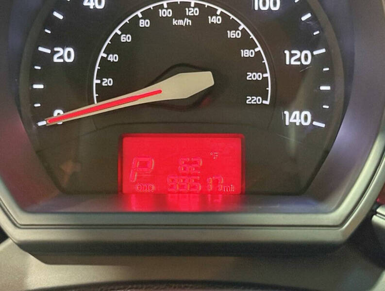 2015 Kia Rio 5-Door LX