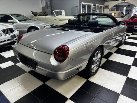 2004 Ford Thunderbird Deluxe