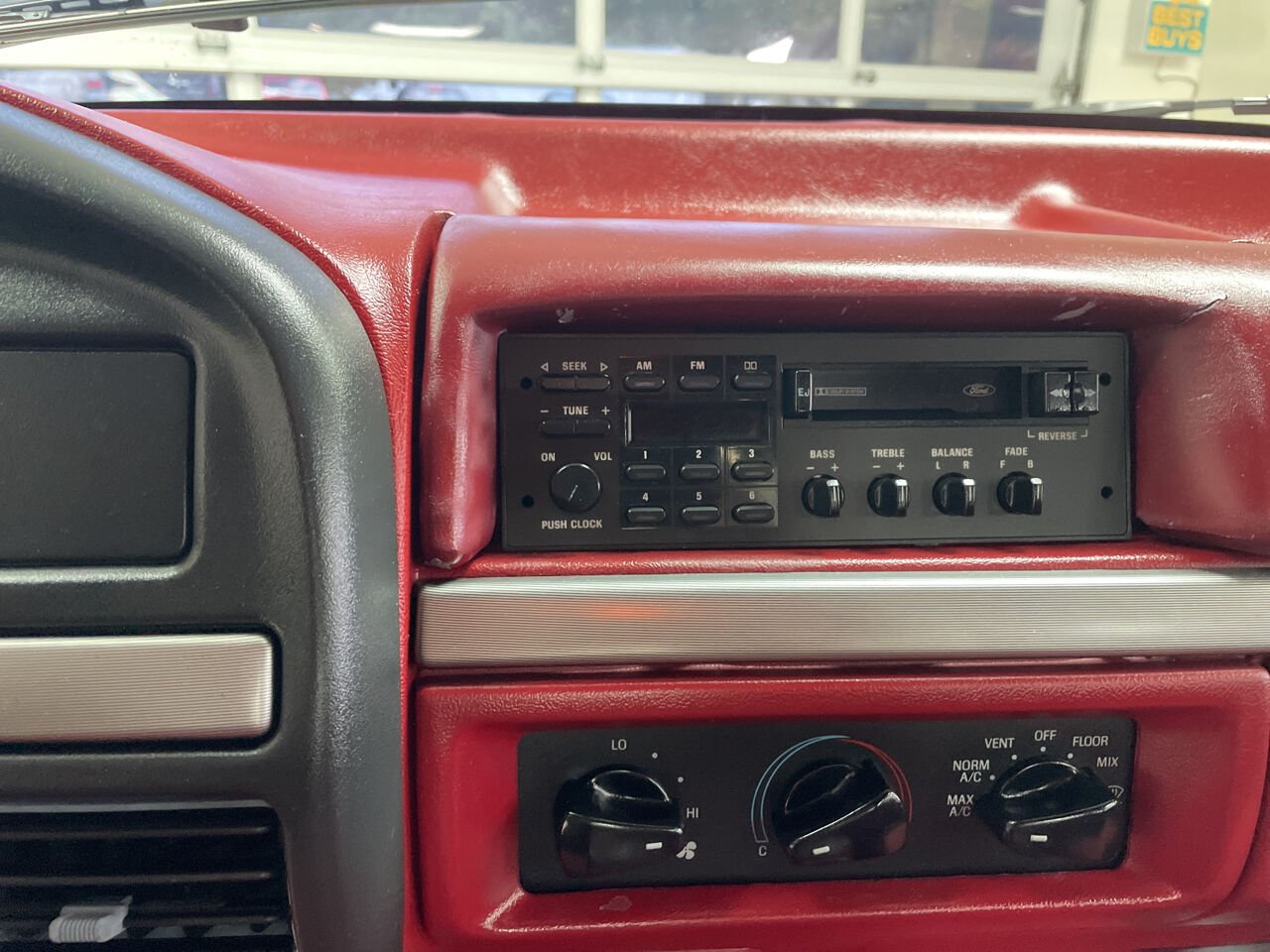 1993 Ford F-250 27