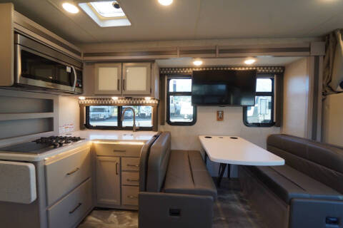 2023 Thor Motor Coach Quantum
