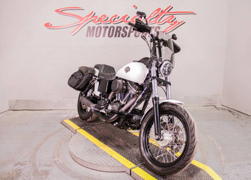 2016 Harley-Davidson Dyna Street Bob