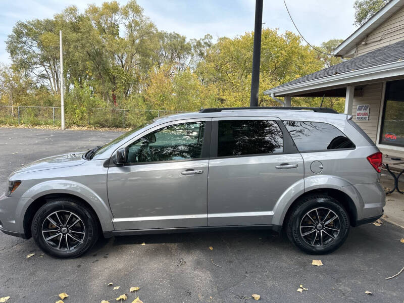 2018 Dodge Journey SXT photo 3