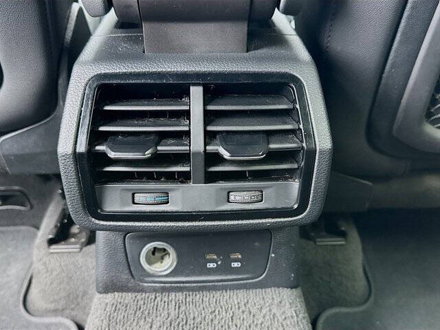 2020 Audi Q3 quattro Premium 45 TFSI