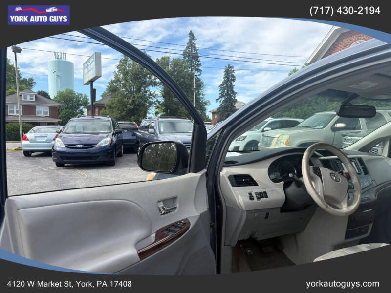 2013 Toyota Sienna