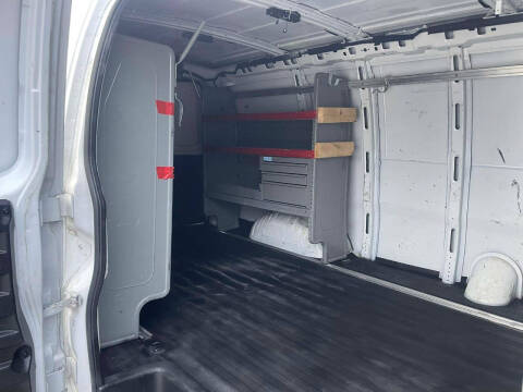 2020 Chevrolet Express 2500