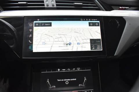 2021 Audi e-tron quattro Premium Plus