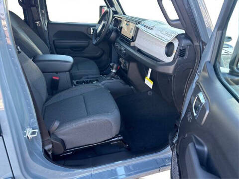 2026 Jeep Gladiator Sport S