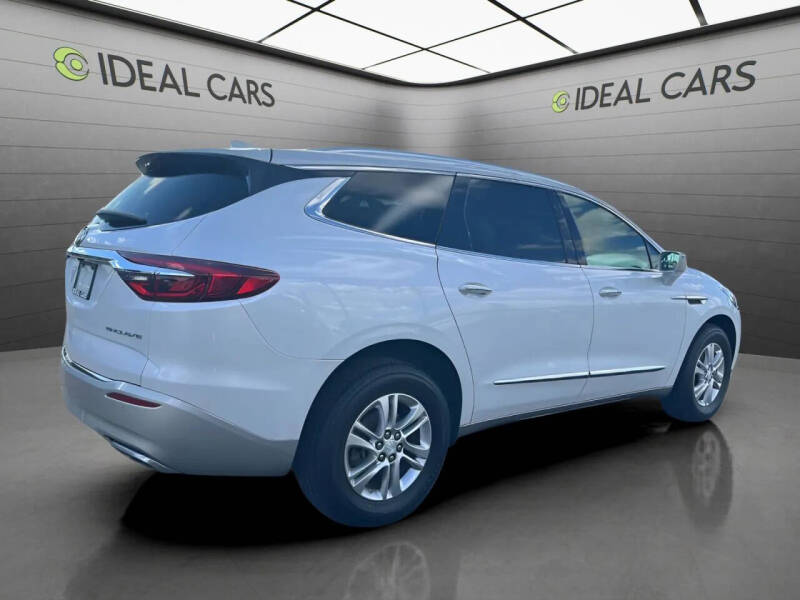 2018 Buick Enclave Essence