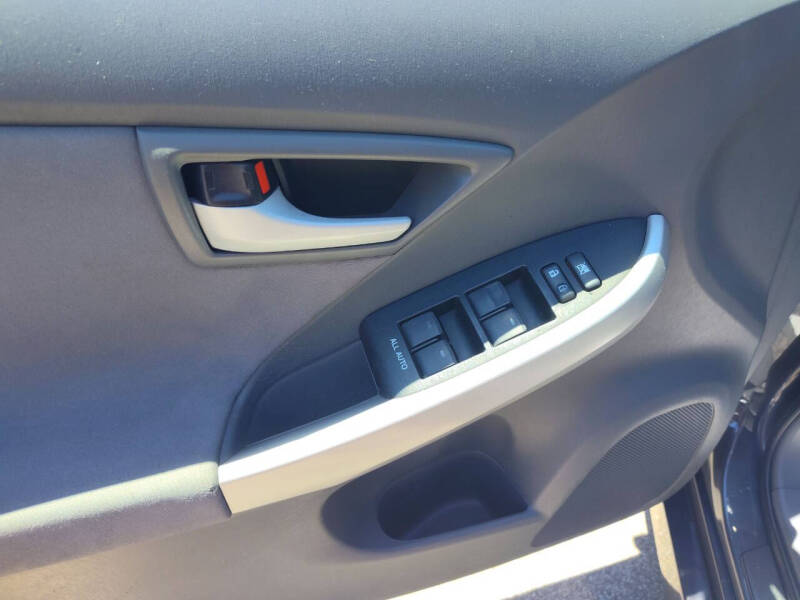 2011 Toyota Prius One