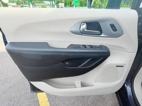 2019 Chrysler Pacifica Hybrid