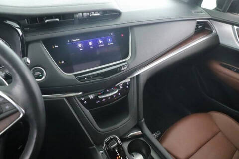 2022 Cadillac XT5 Sport