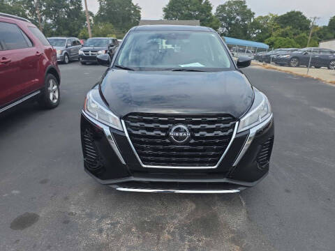 2025 Nissan Kicks Play S