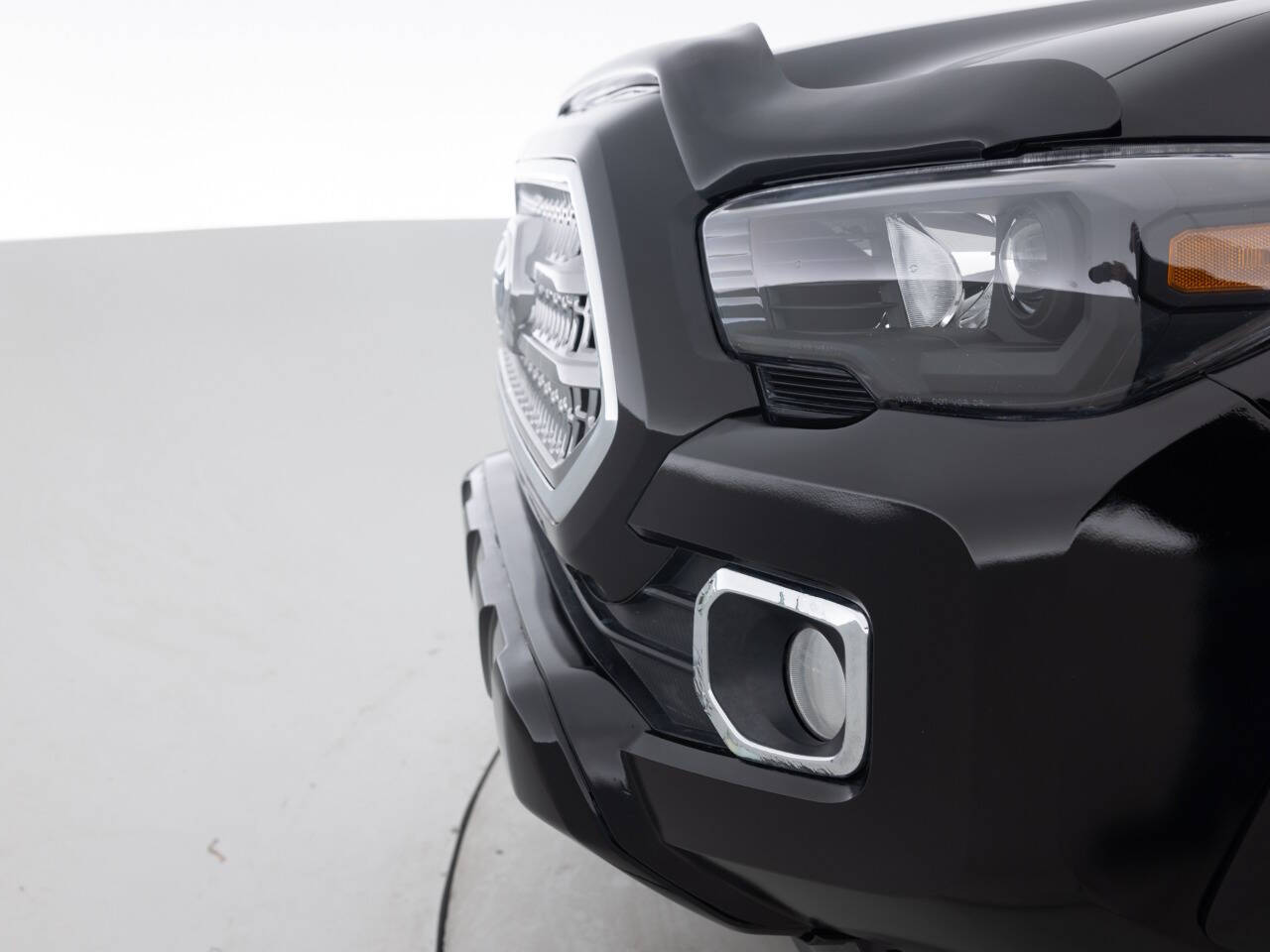 Used Car 2016 Toyota Tacoma  Sr5 V6 4x2 4dr Double Cab 5.0 Ft Sb For Sale Under $20,000 In Coal City, Illinois