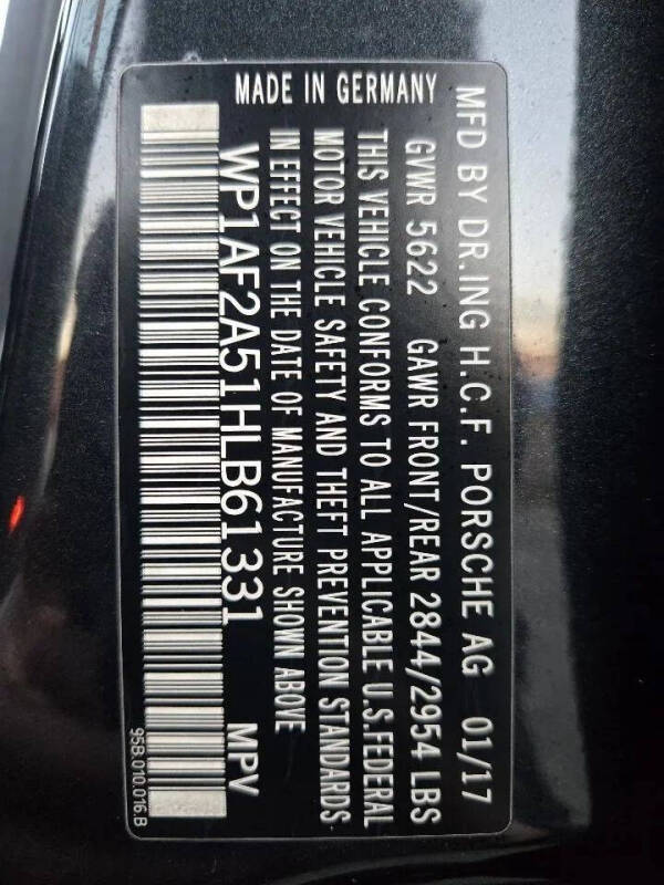 2017 Porsche Macan Turbo