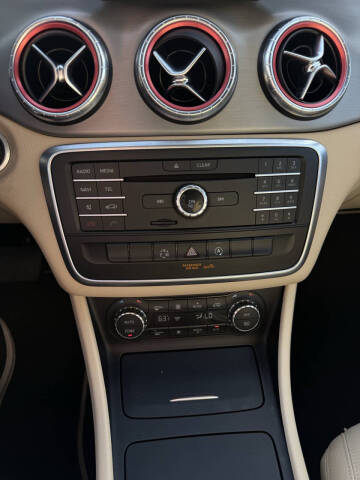 2015 Mercedes-Benz CLA CLA 250