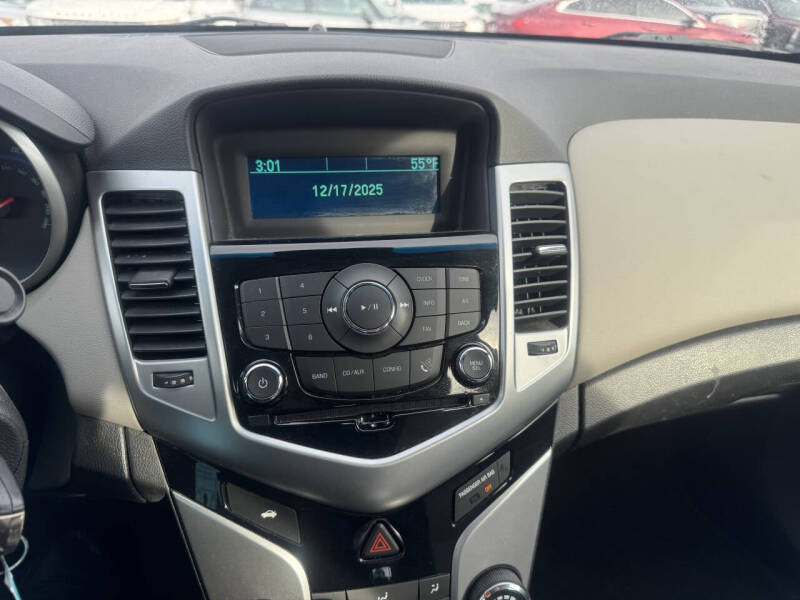 2015 Chevrolet Cruze LS Auto