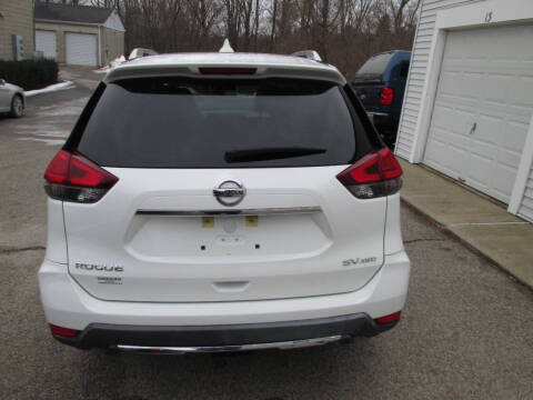 2017 Nissan Rogue SV