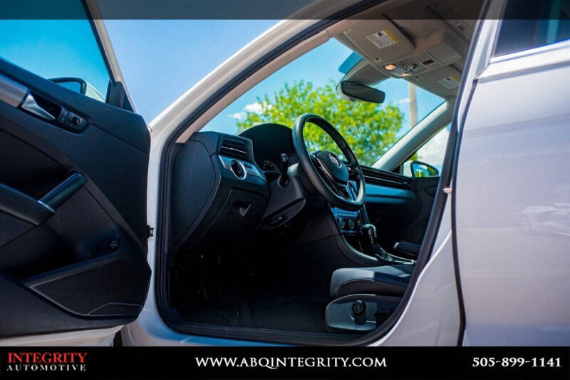 2022 Volkswagen Passat SE