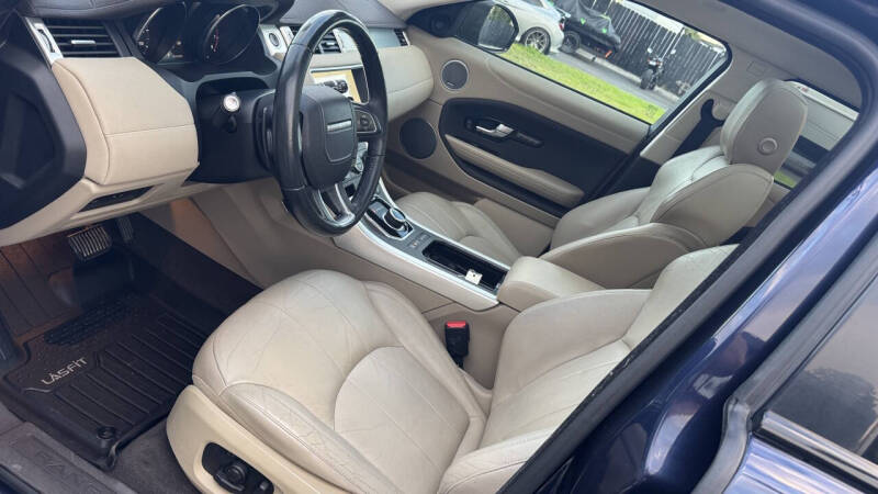 2017 Land Rover Range Rover Evoque SE Premium