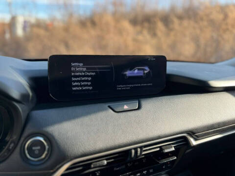 2024 Mazda CX-90 Plug-in Hybrid Premium