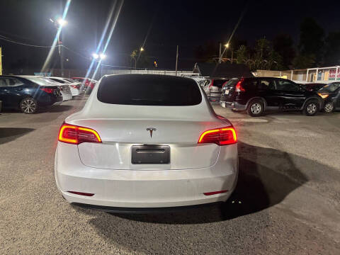 2019 Tesla Model 3 Standard Range Plus