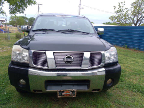 2006 Nissan Titan for sale at C & R Auto Sales in Bowlegs OK